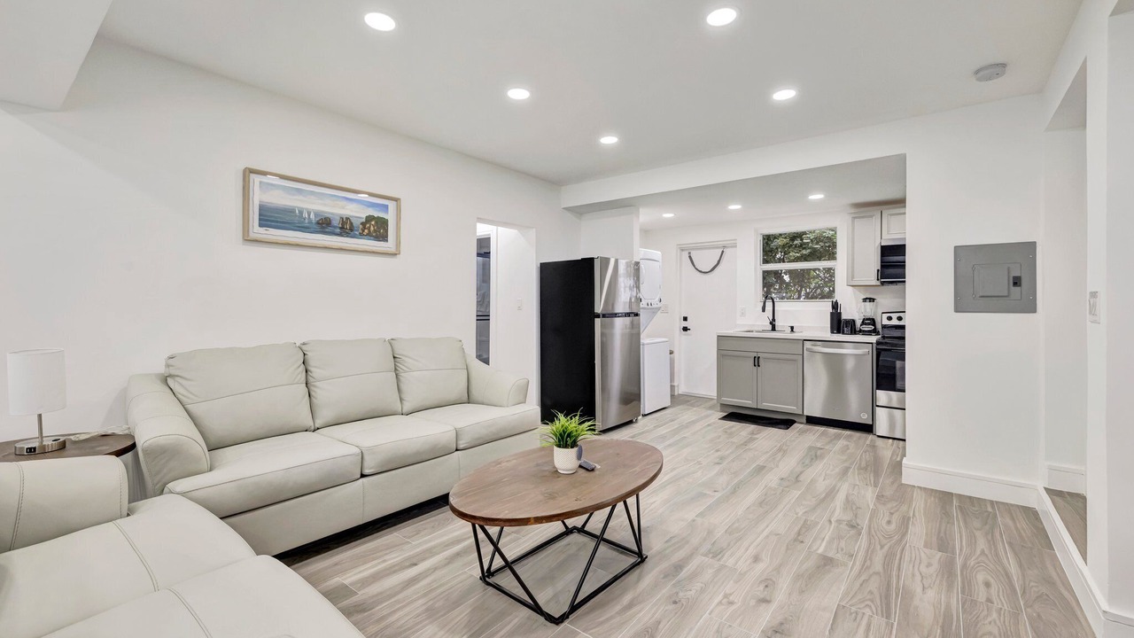 Photo of Bedroom in Central Beach
