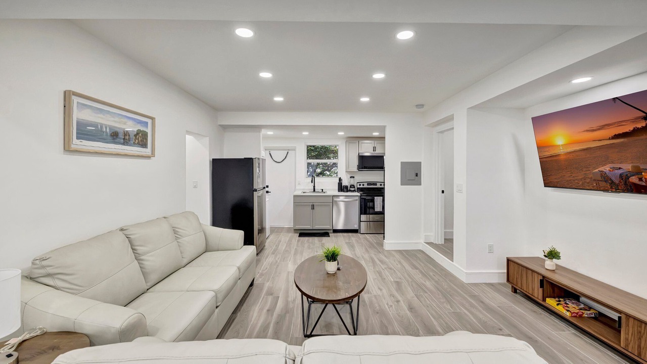 Photo of Bedroom in Central Beach