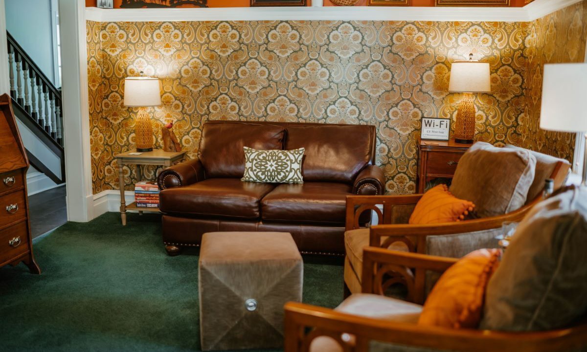 Photo of Others in Snow Shoe