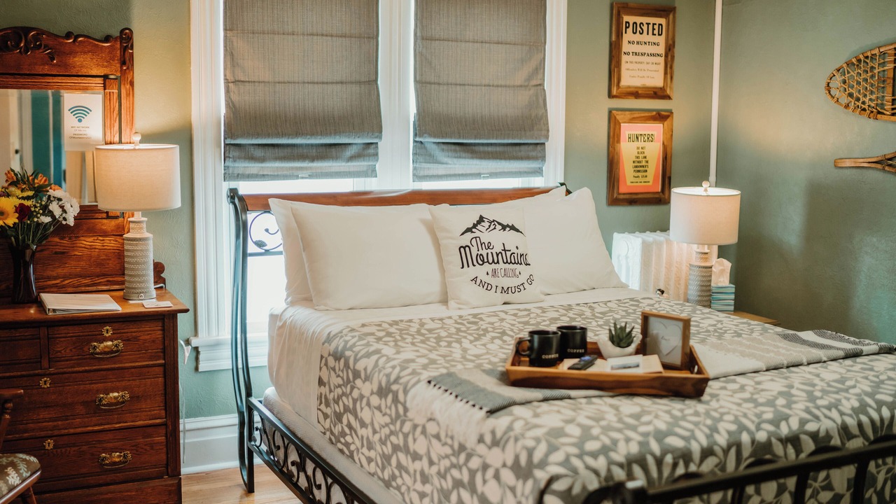 Photo of Bedroom in Snow Shoe