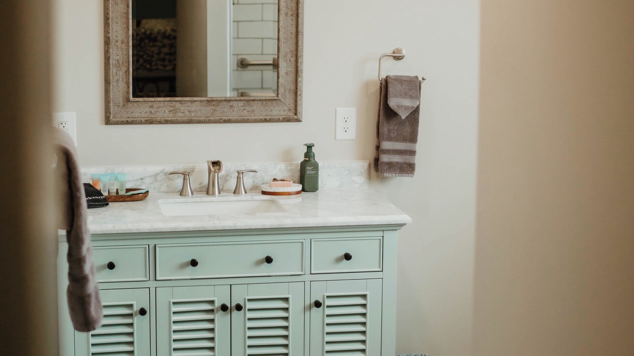 Photo of Bathroom in Snow Shoe