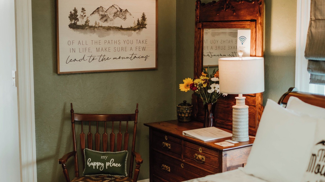 Photo of Bedroom in Snow Shoe