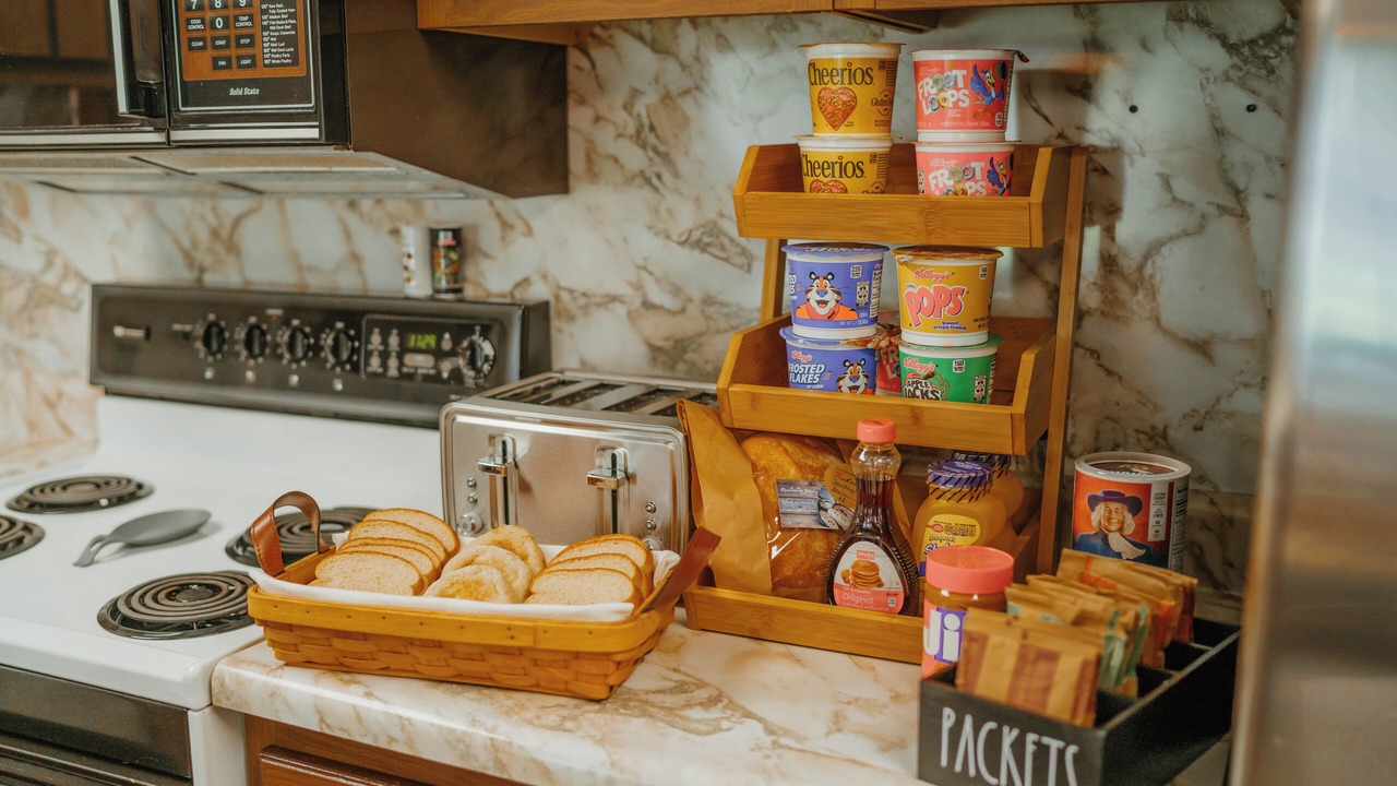 Photo of Others in Snow Shoe