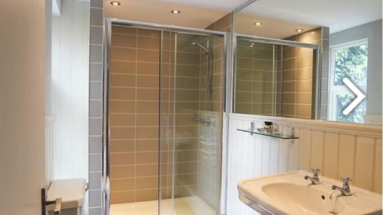 Photo of Bathroom in Holland Park