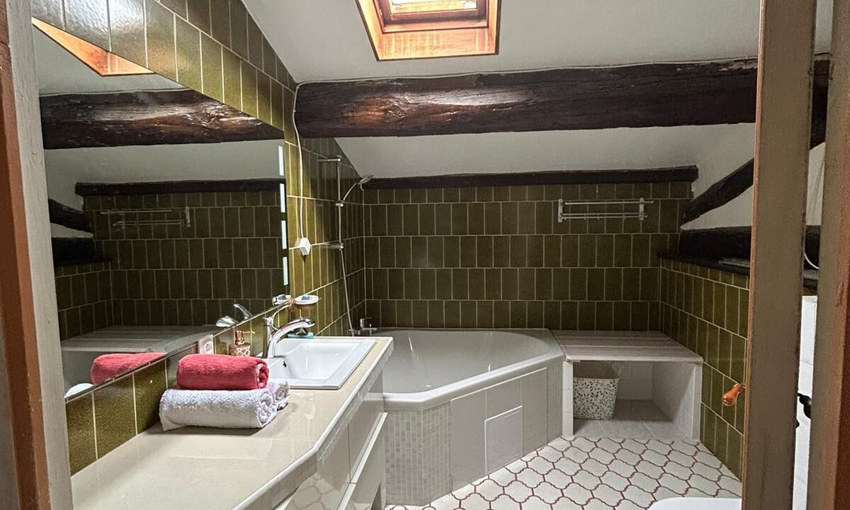 Photo of Bathroom in Lattes