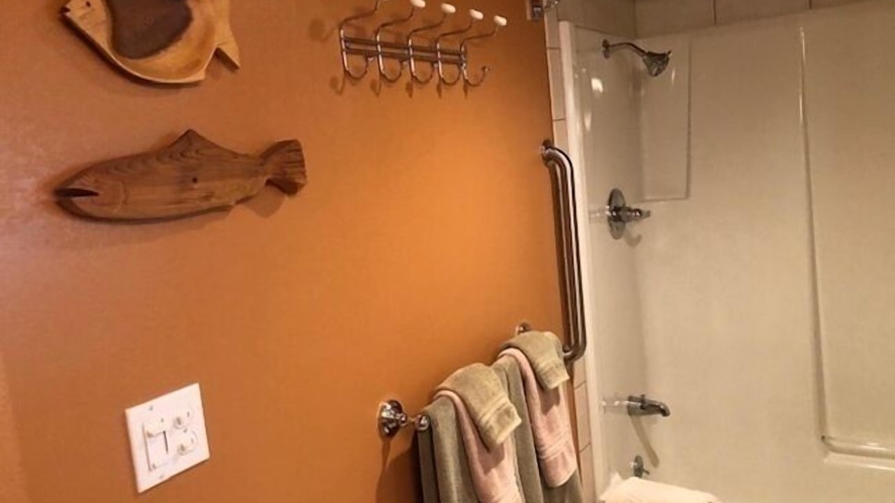 Photo of Bathroom in Kooskia