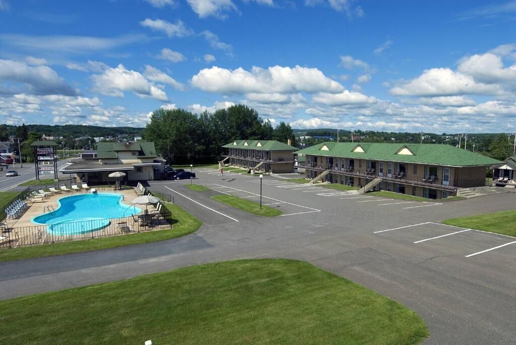Photo of Outdoor in St. Leonard