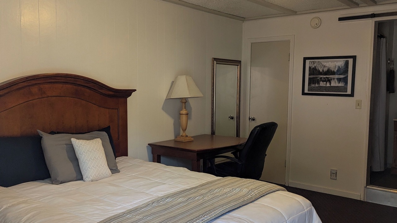 Photo of Bedroom in Randle