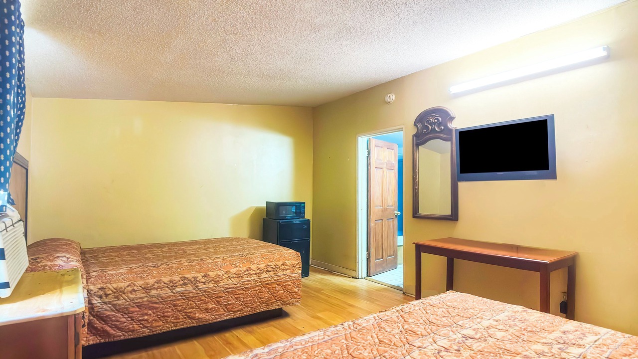 Photo of Bedroom in Mobile