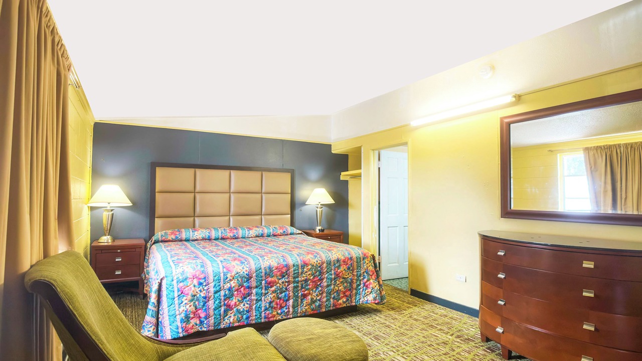 Photo of Bedroom in Mobile
