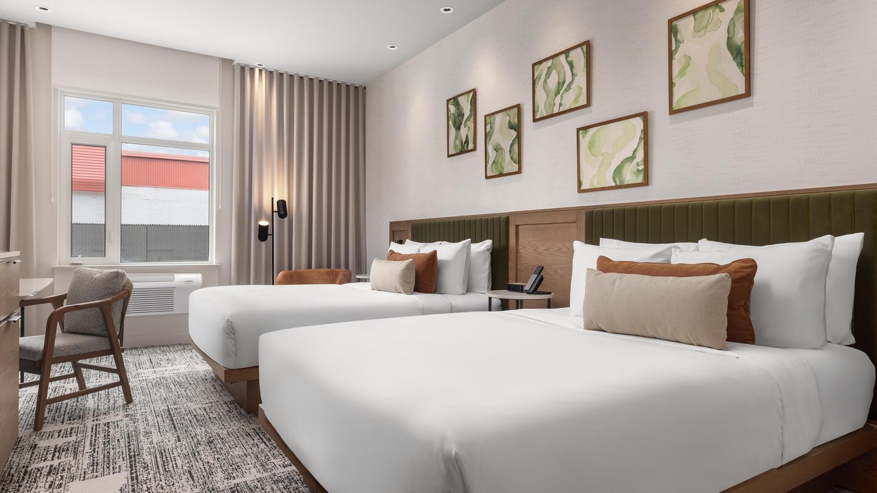 Photo of Bedroom in Cote-Des-Neiges—Notre-Dame-De-Grace