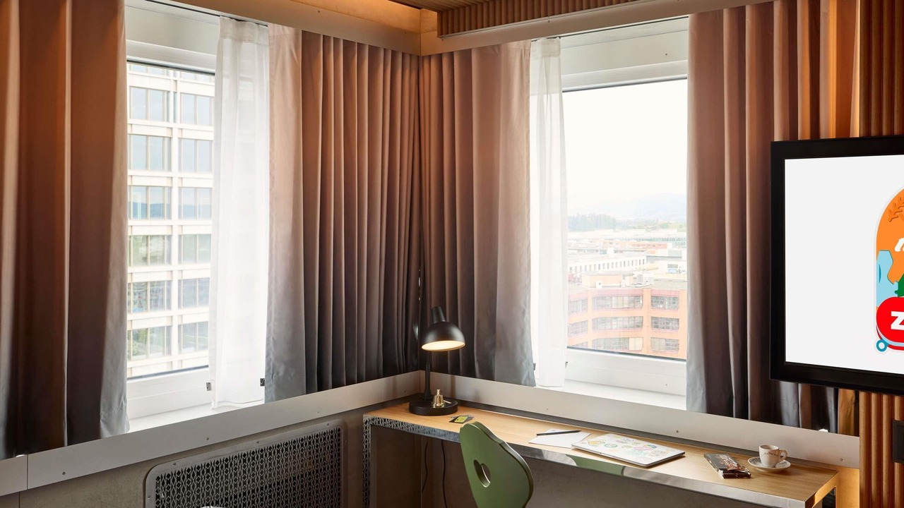 Photo of Bedroom in Oerlikon