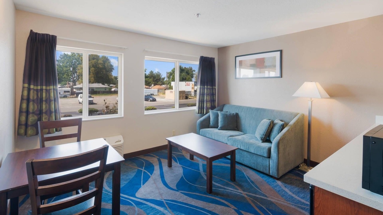 Photo of Others in Tri-Cities