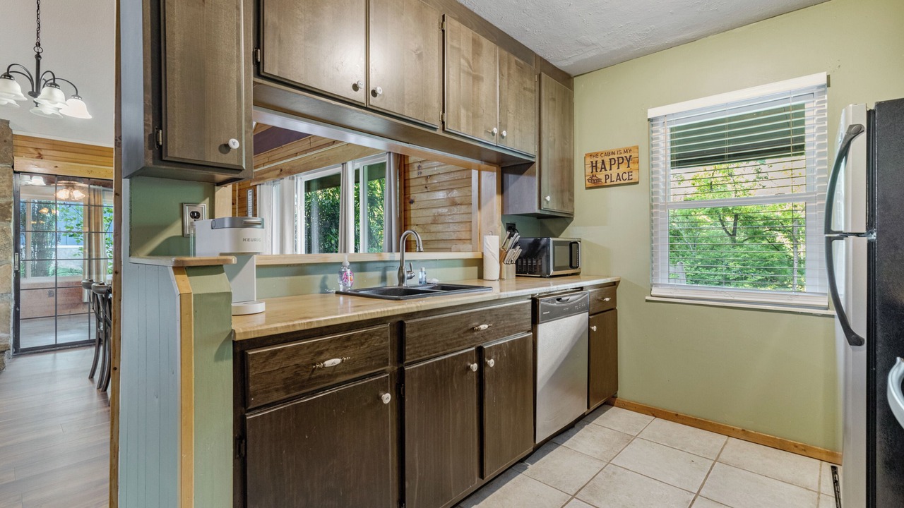 Photo of Kitchen in Gatlinburg - Pigeon Forge