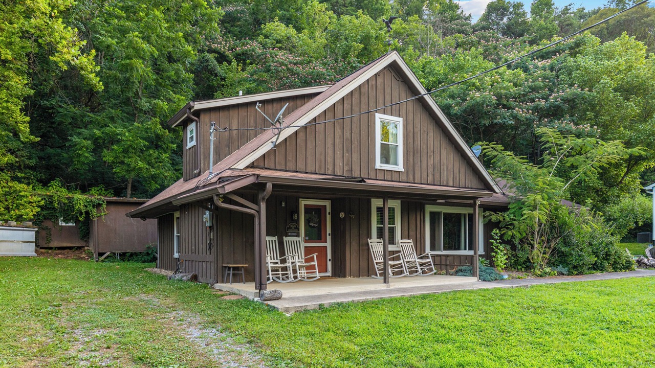 Photo of Outdoor in Gatlinburg - Pigeon Forge