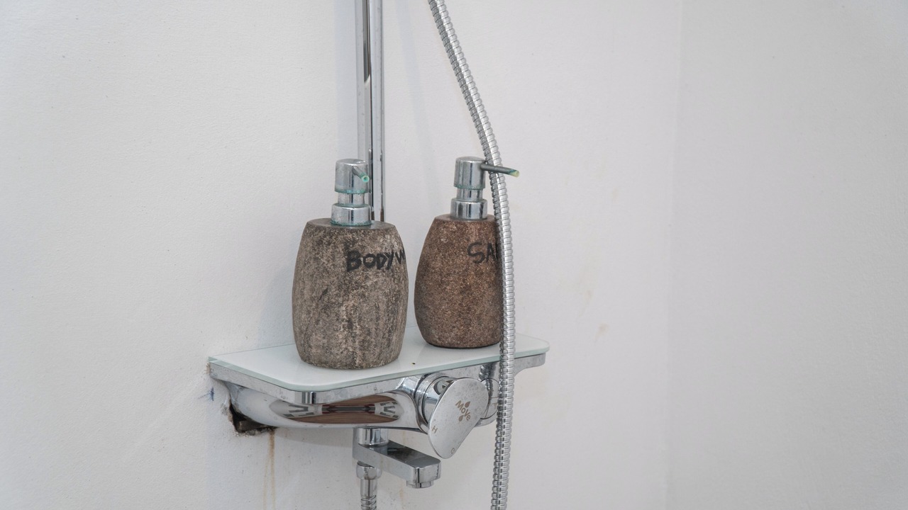 Photo of Bathroom in Kecamatan Pringgasela