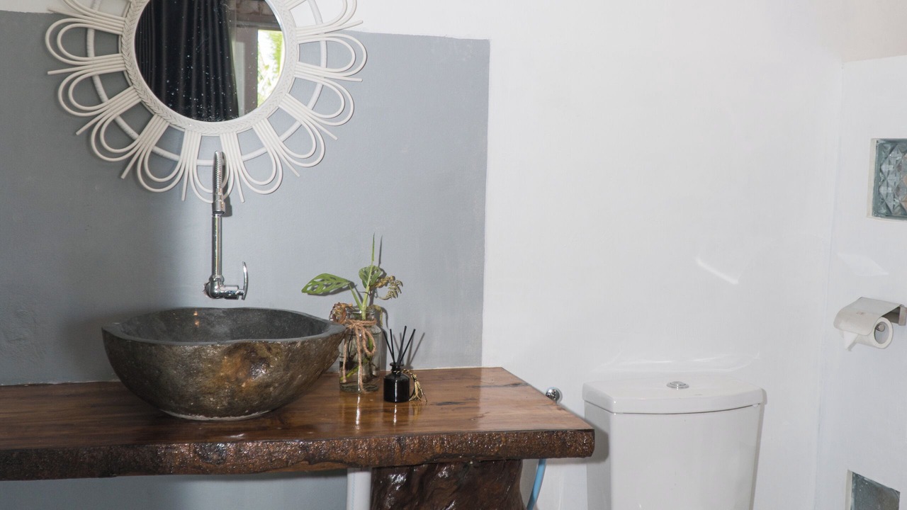 Photo of Bathroom in Kecamatan Pringgasela