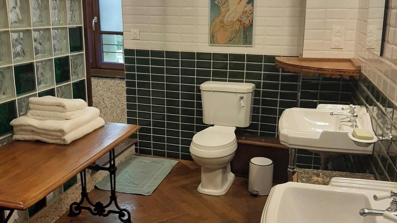Photo of Bathroom in Moux