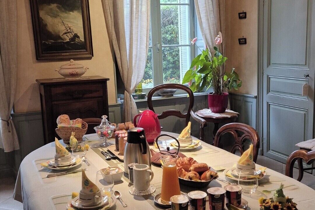 Photo of Others in Moux