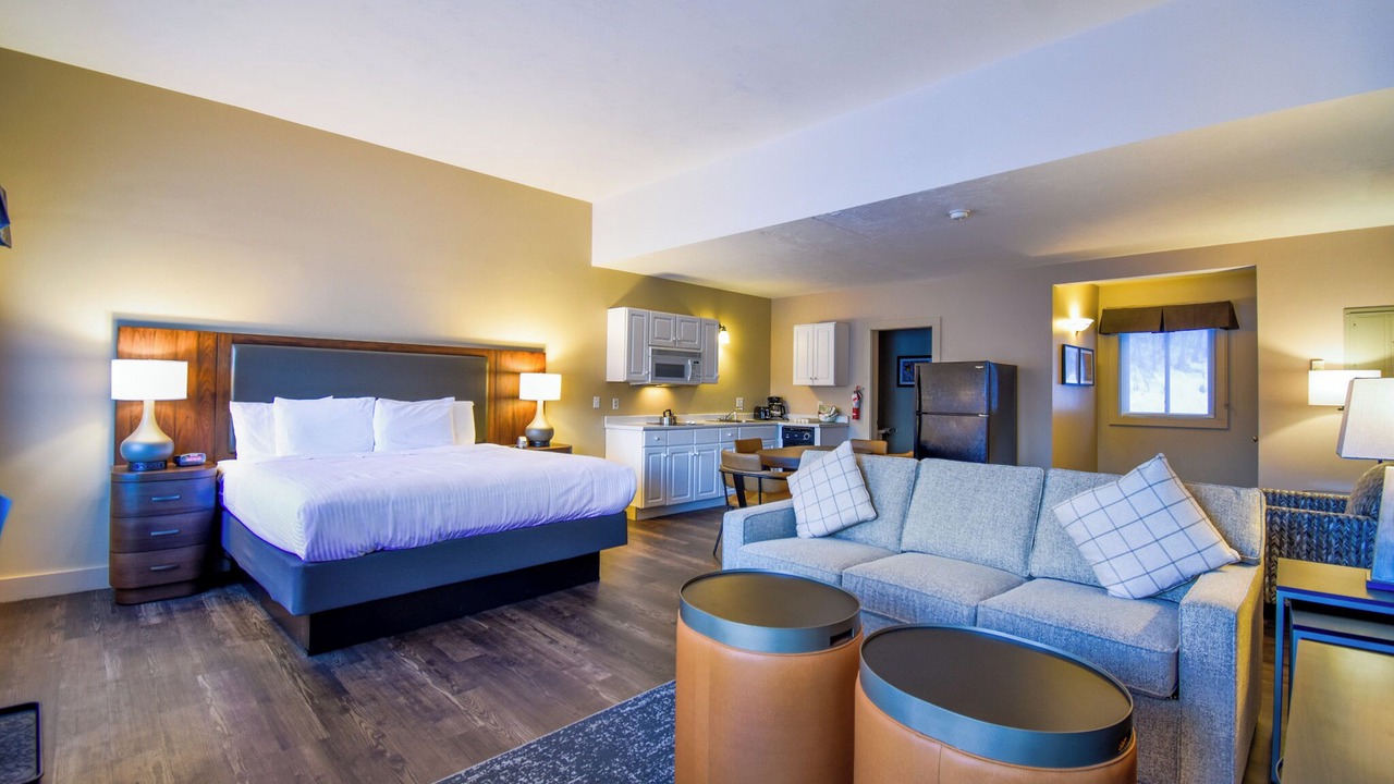 Photo of Others in Bartlett