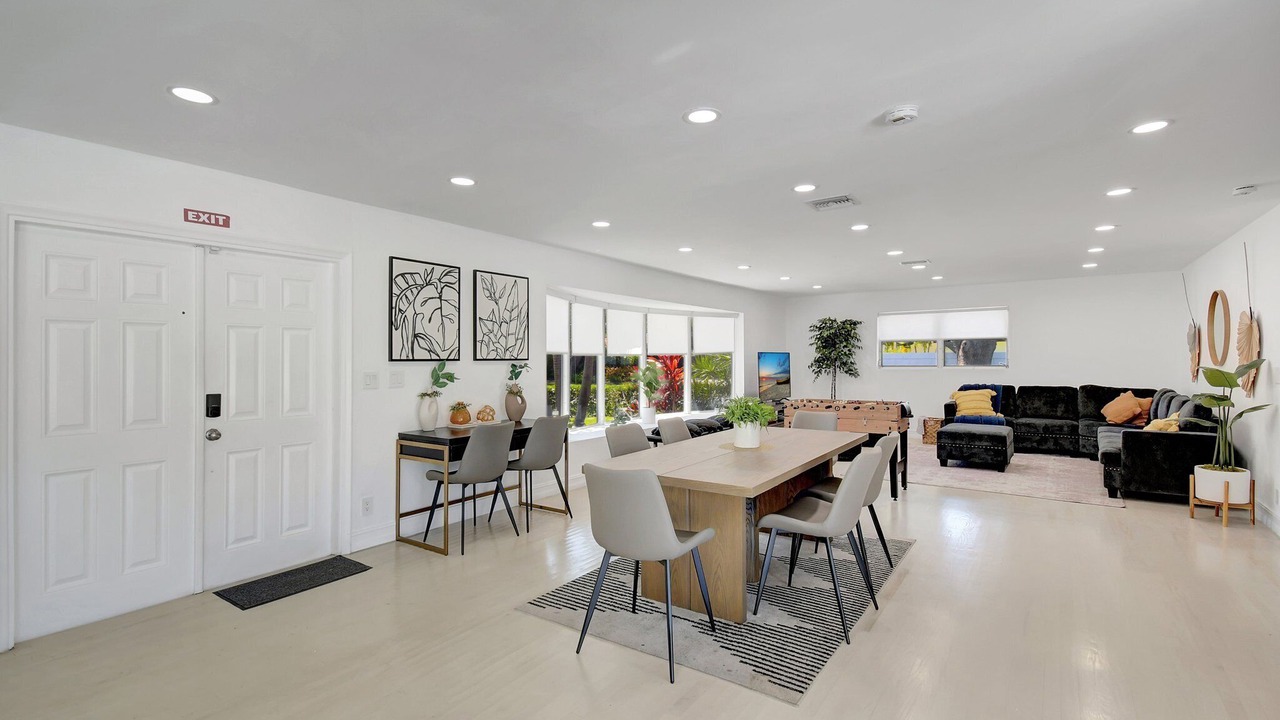 Photo of Outdoor in Imperial Point