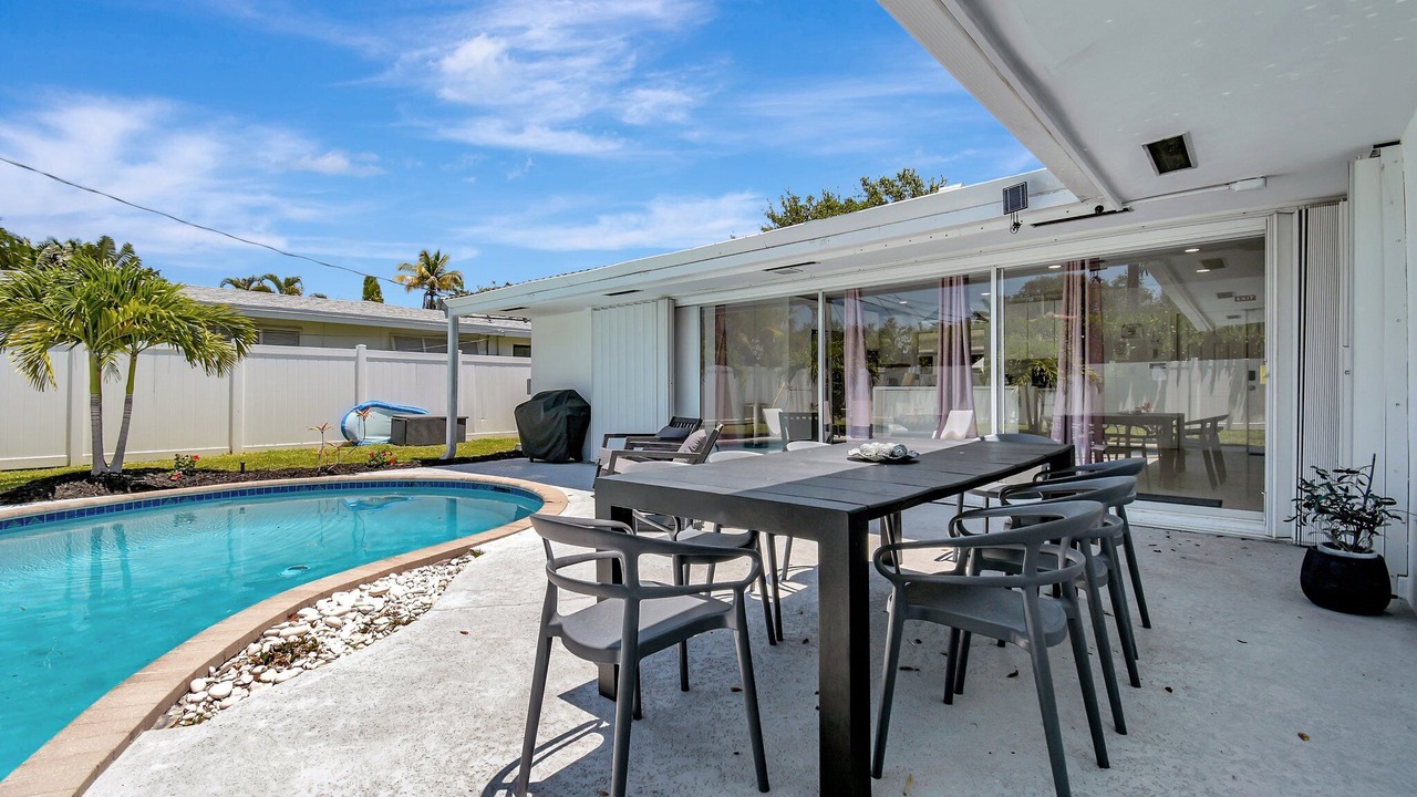 Photo of Outdoor in Imperial Point