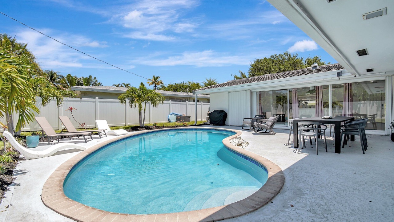 Photo of Outdoor in Imperial Point