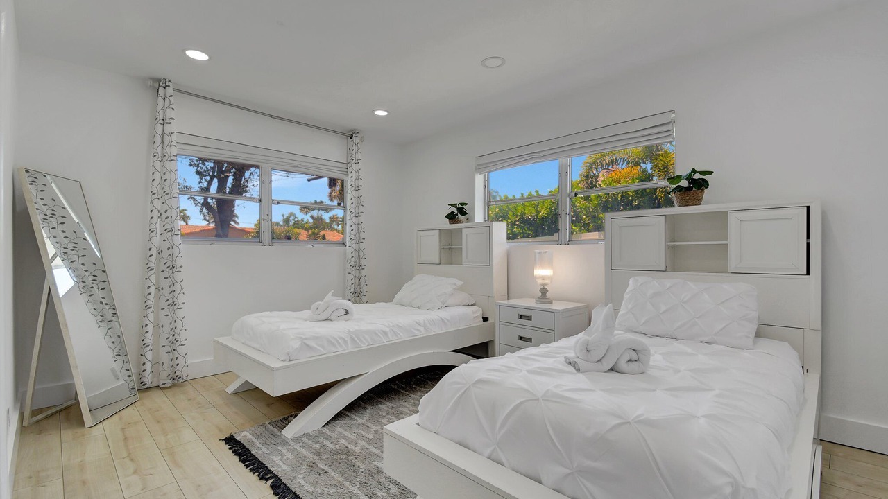 Photo of Outdoor in Imperial Point