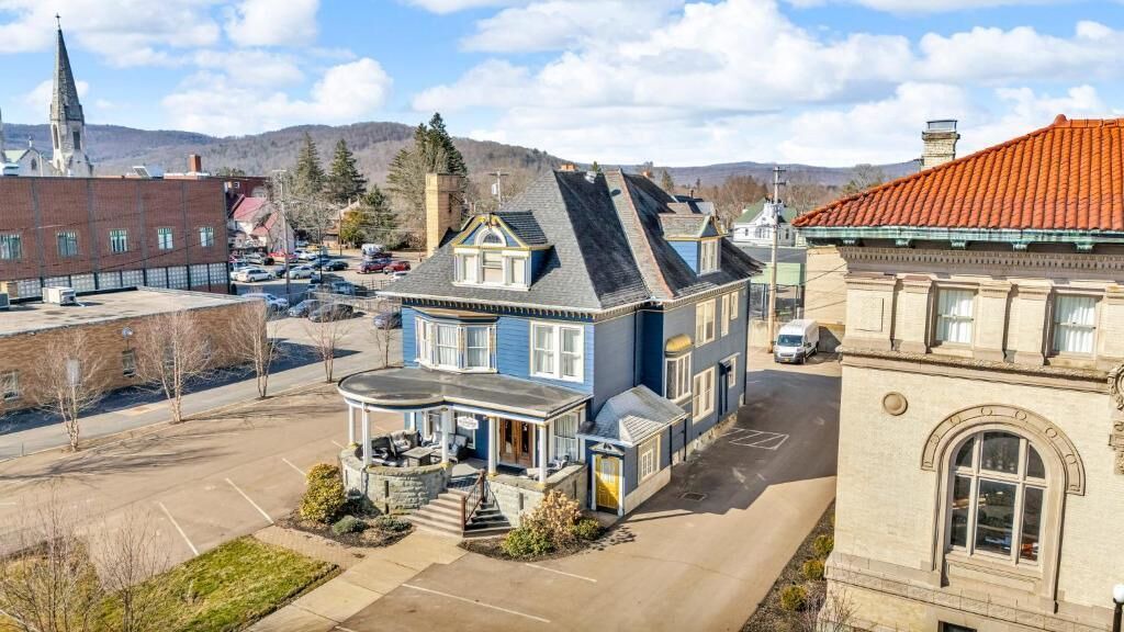 Photo of Patio Balcony in Olean