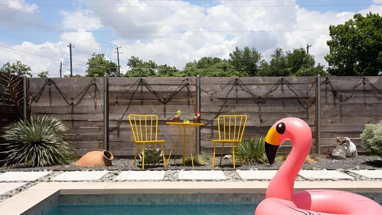 Photo of Outdoor in Govalle
