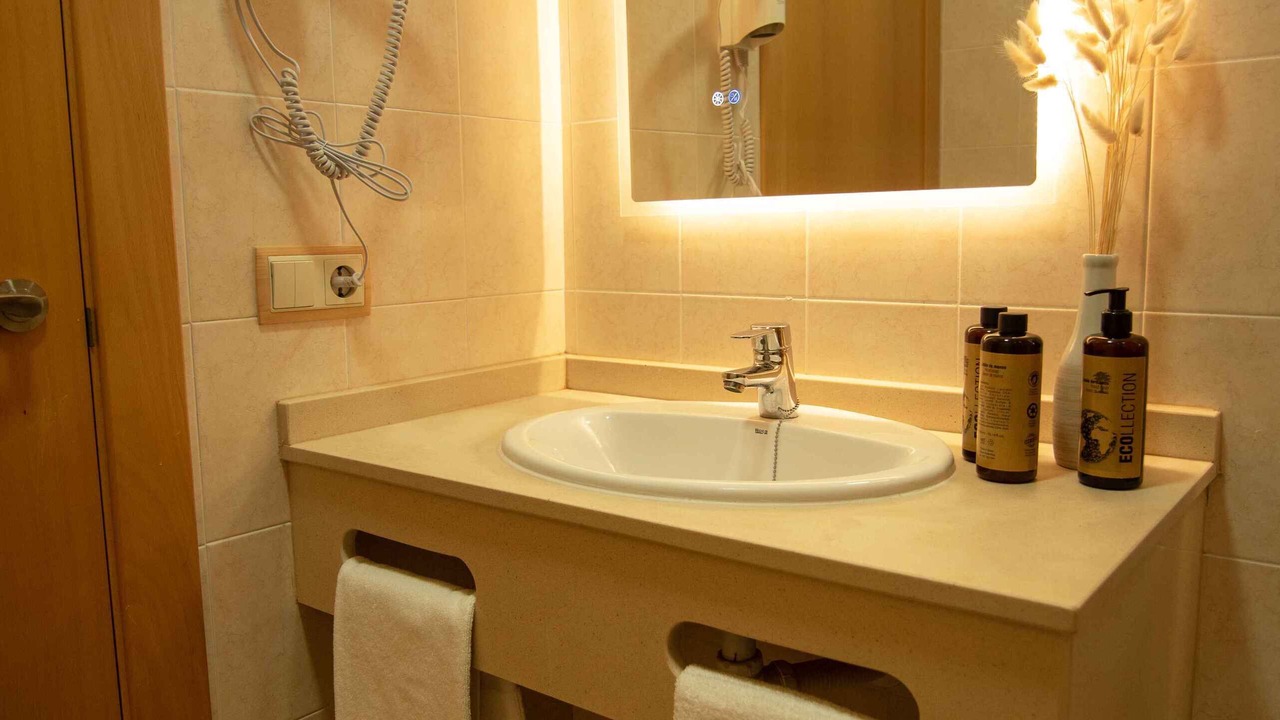 Photo of Bathroom in Novele