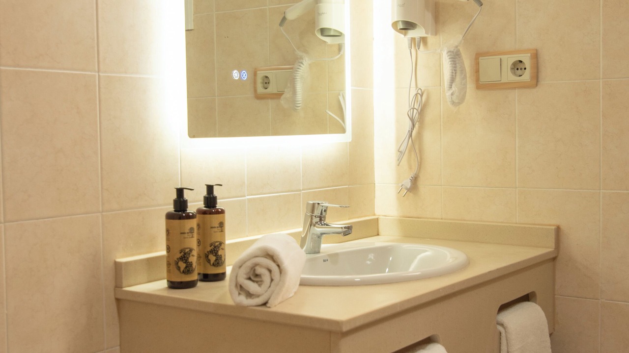 Photo of Bathroom in Novele
