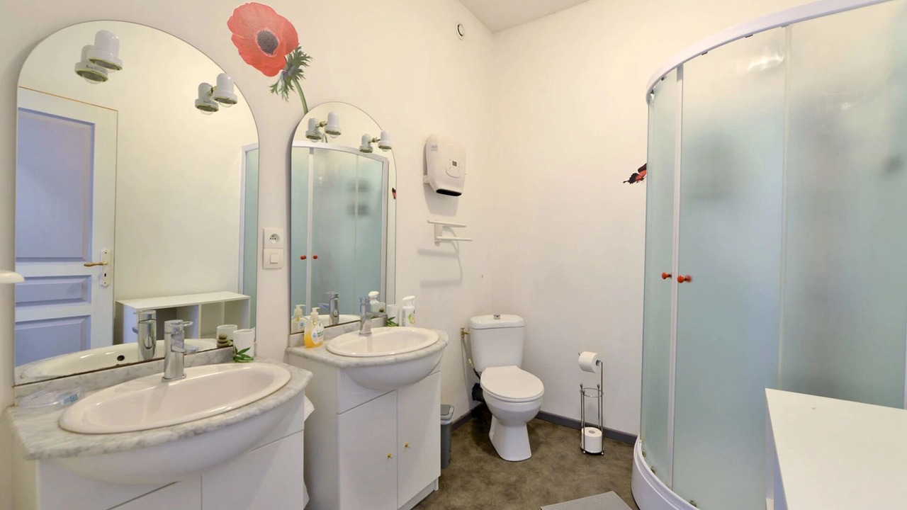 Photo of Bathroom in Esperaza