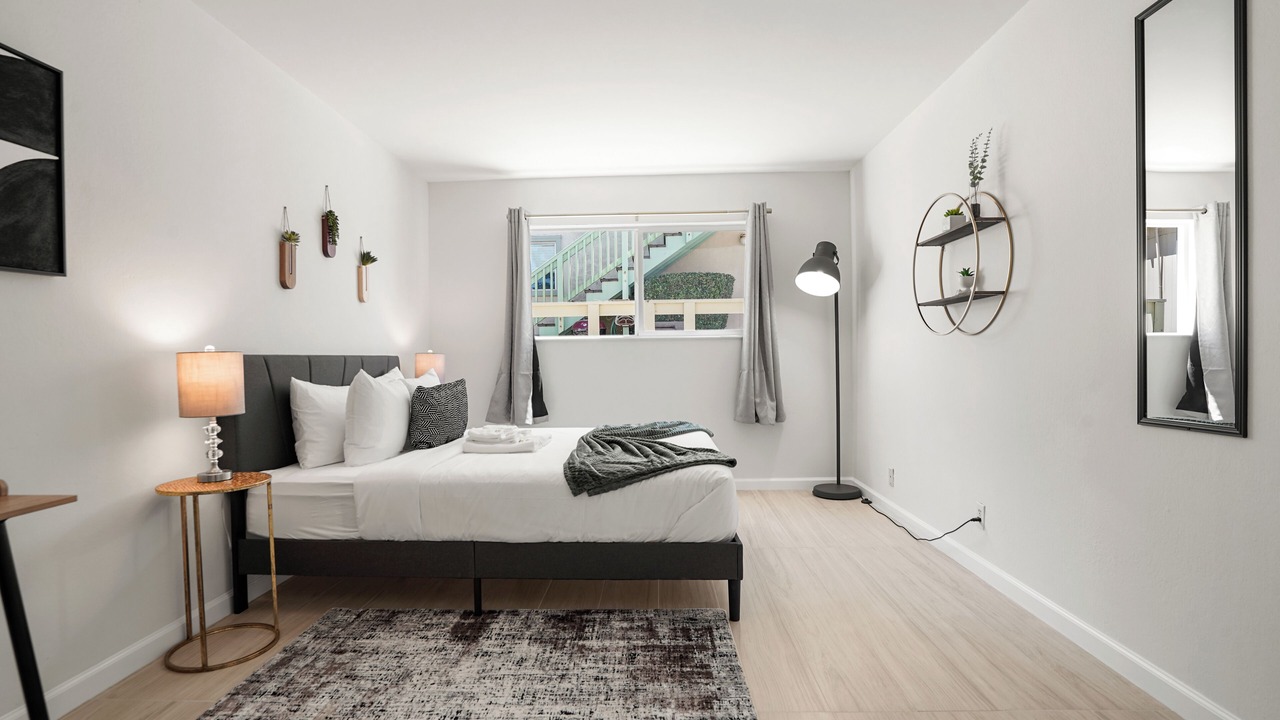 Photo of Others in Pacifica