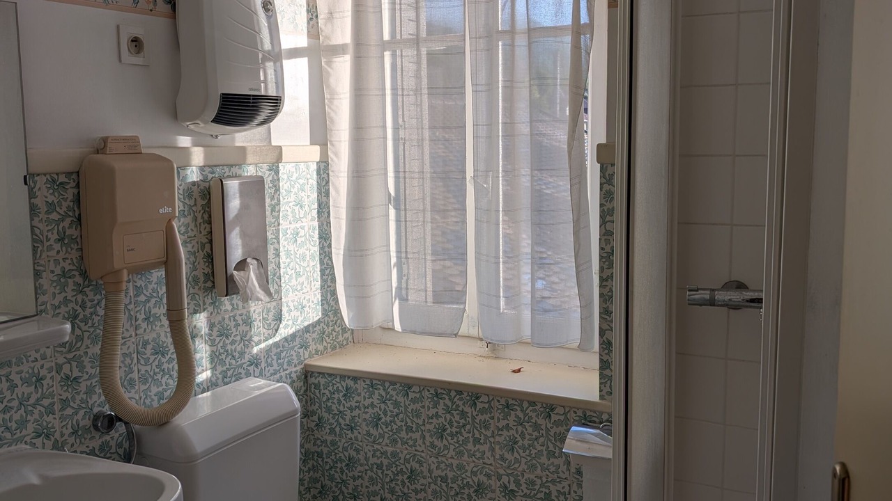 Photo of Bathroom in Echenevex