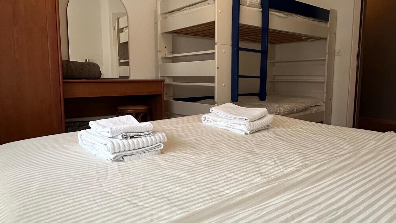 Photo of Bedroom in Villeneuve