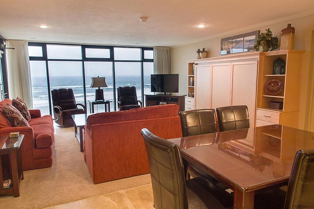 Photo of Livingroom in Lincoln City