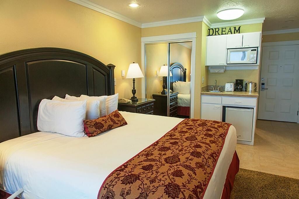 Photo of Others in Lincoln City