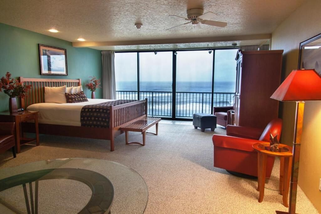 Photo of Others in Lincoln City