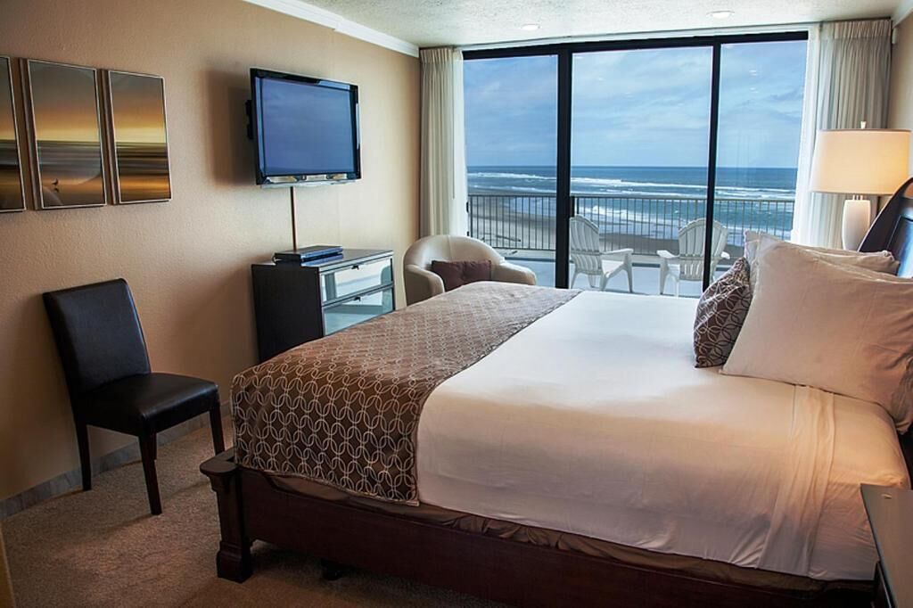 Photo of Others in Lincoln City