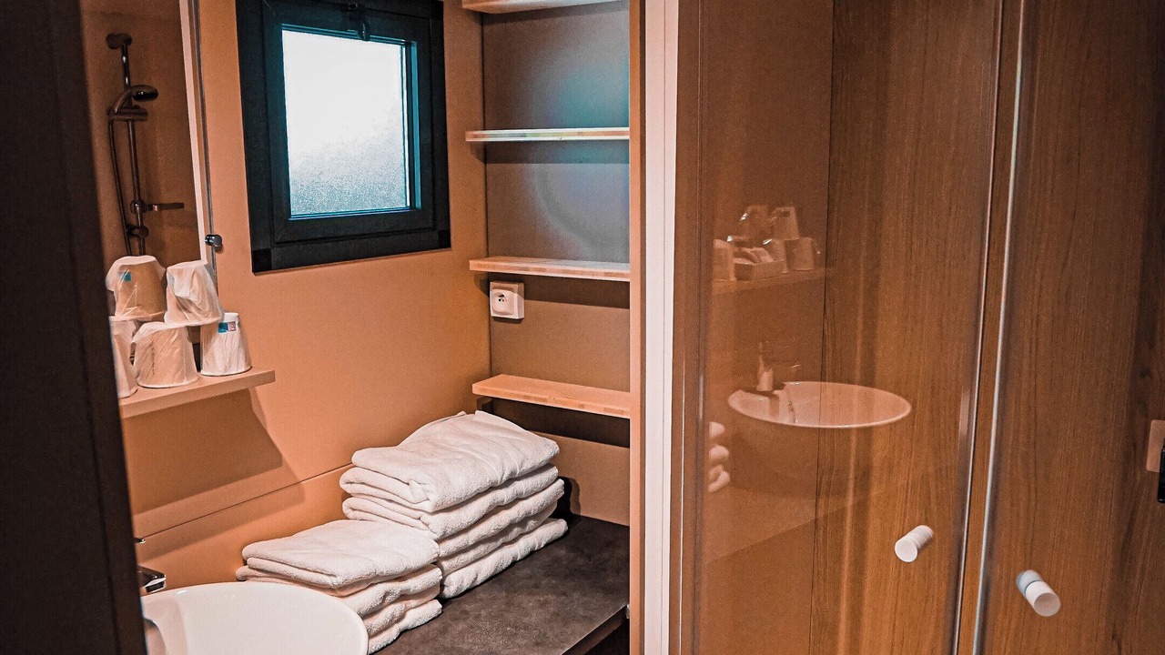 Photo of Bathroom in Coulandon