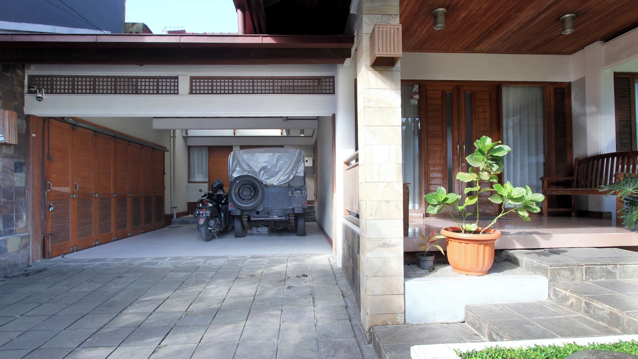 Photo of Patio Balcony in Sukajadi