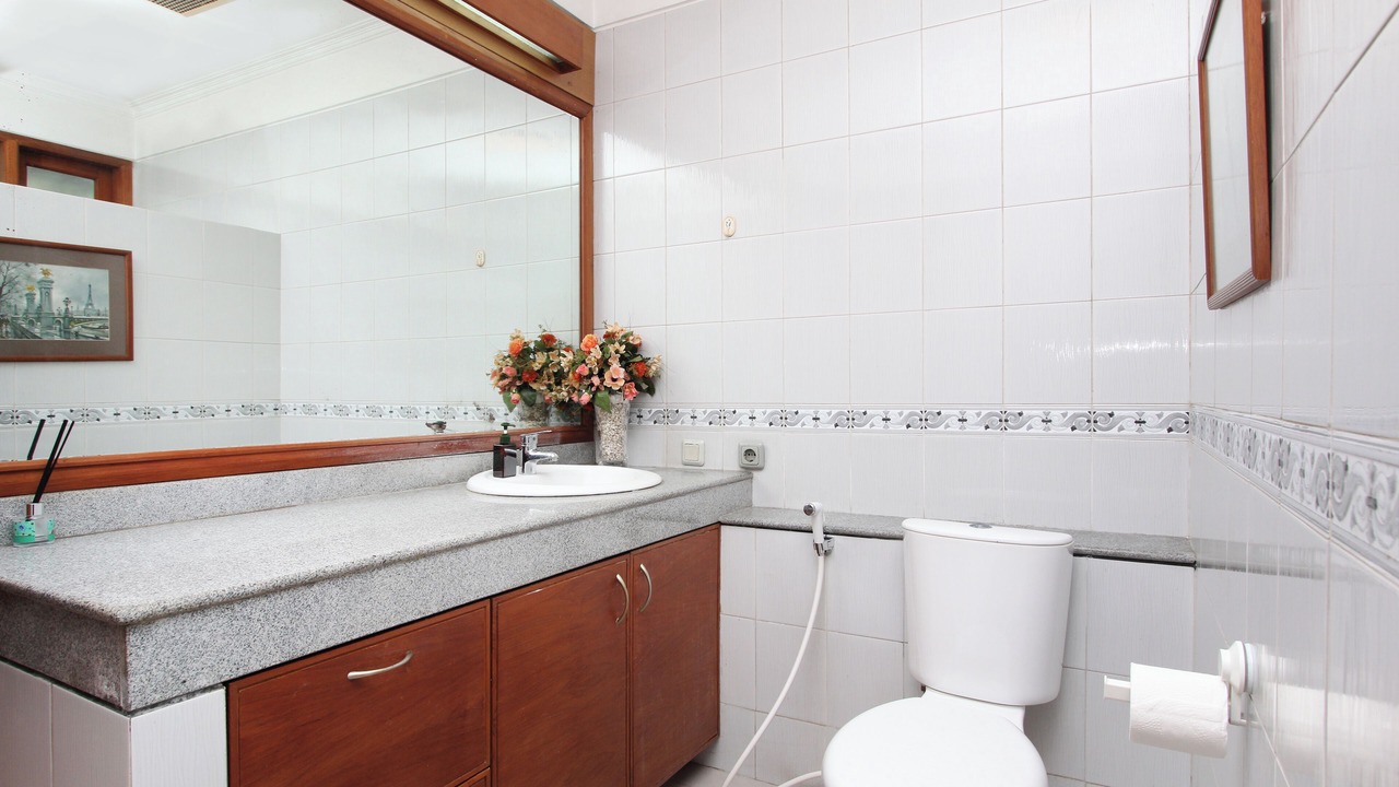 Photo of Bathroom in Sukajadi