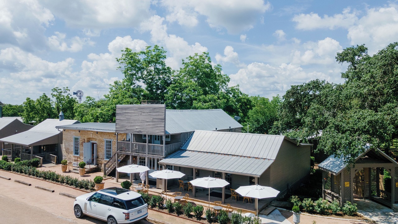 Photo of Outdoor in Round Top