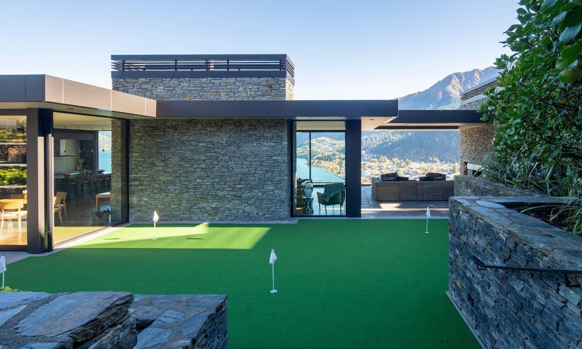 Photo of Others in Queenstown City Centre