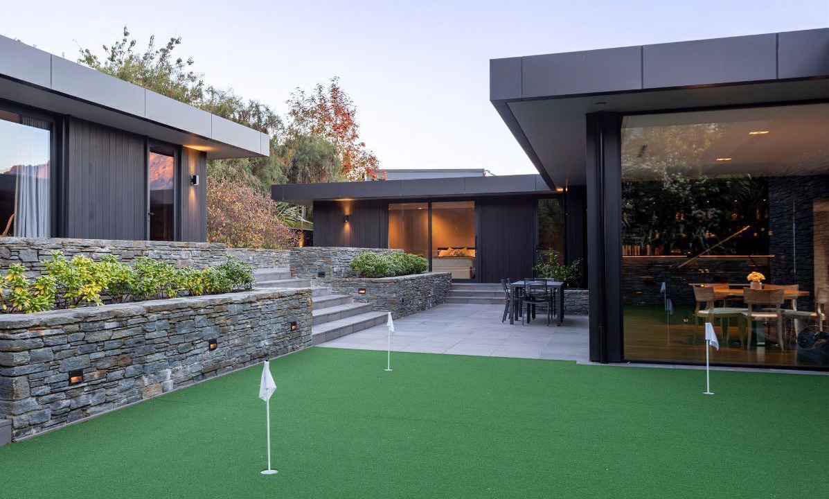 Photo of Others in Queenstown City Centre