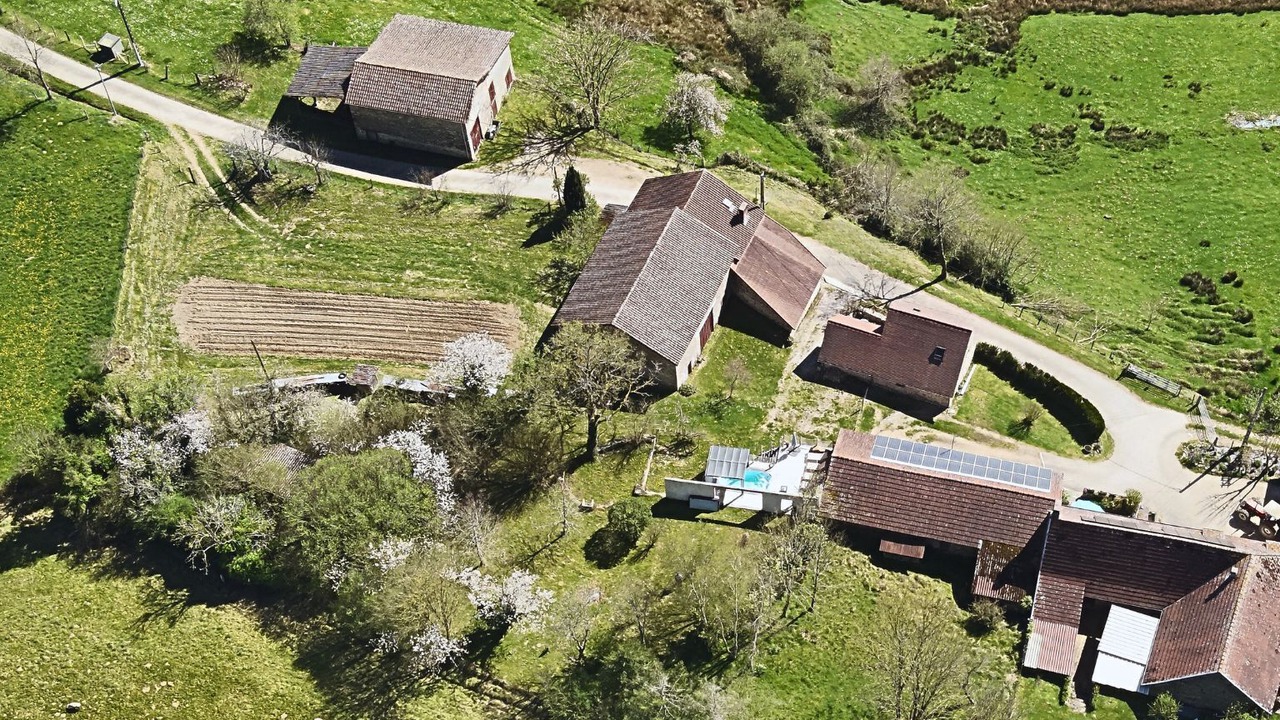 Photo of Outdoor in Saint-Jean-Ligoure