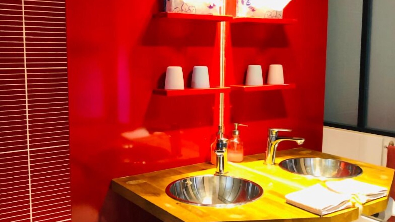 Photo of Bathroom in Corcelles-les-Arts