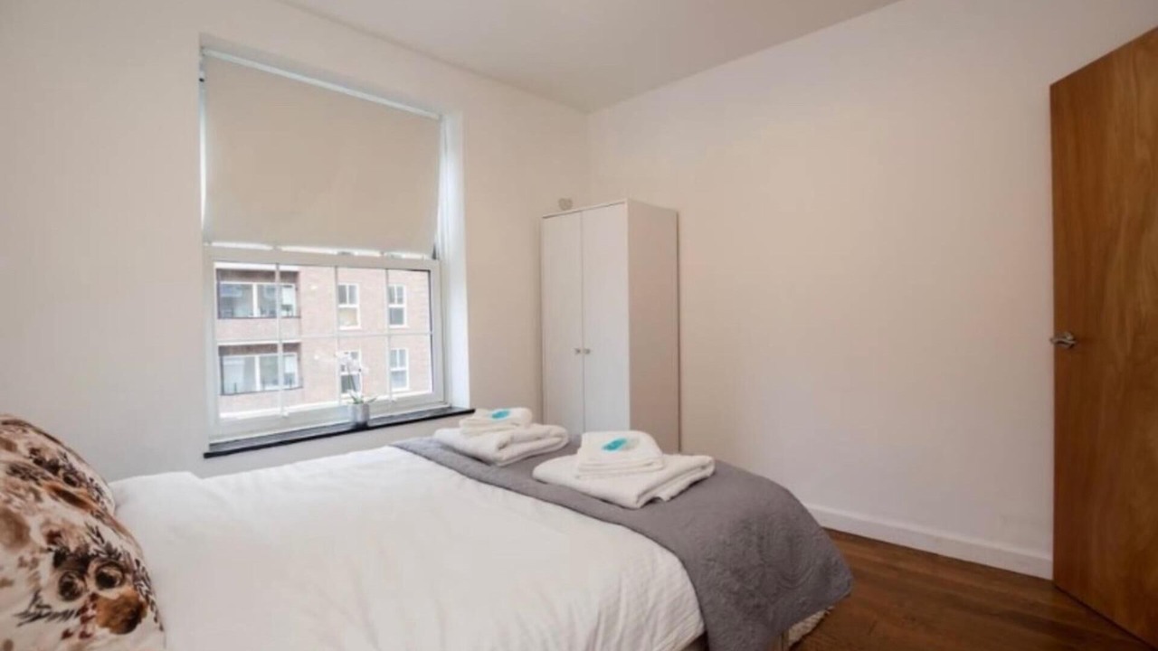 Photo of Others in Elephant and Castle