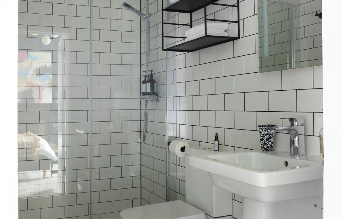 Photo of Bathroom in Llanbrynmair